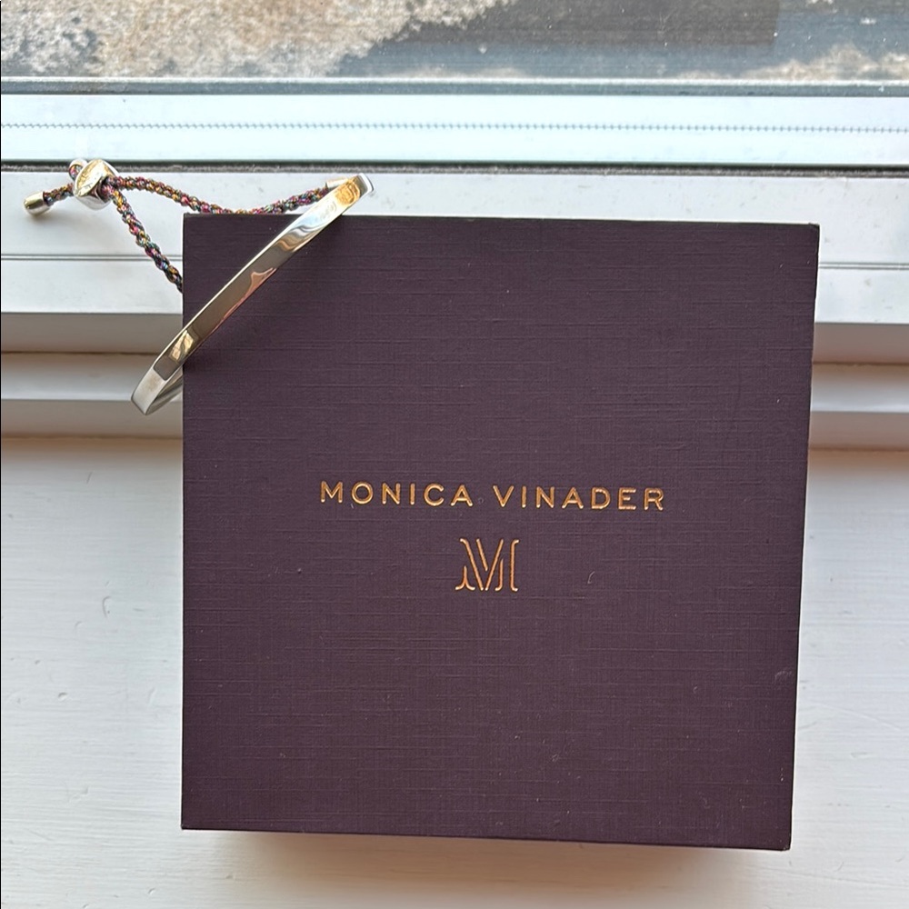 Monica Vinader Fiji Friendship Silver Bracelet w multi color rope